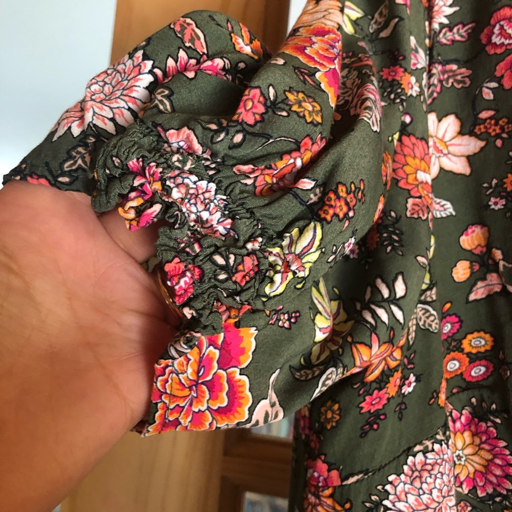 Loft Floral V-Neck Midi Dress in Deep Green - Picture 4 of 8